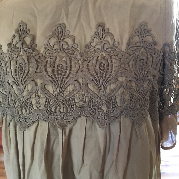 Sharp - Picture 4 of 13